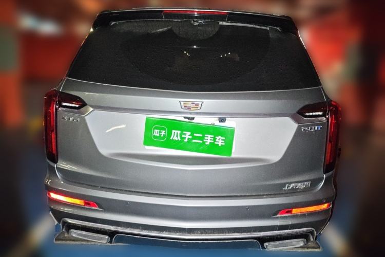 Used Cadillac XT6 2022 2.0T Six-Seater Two-Wheel-Drive Luxury Version Rear