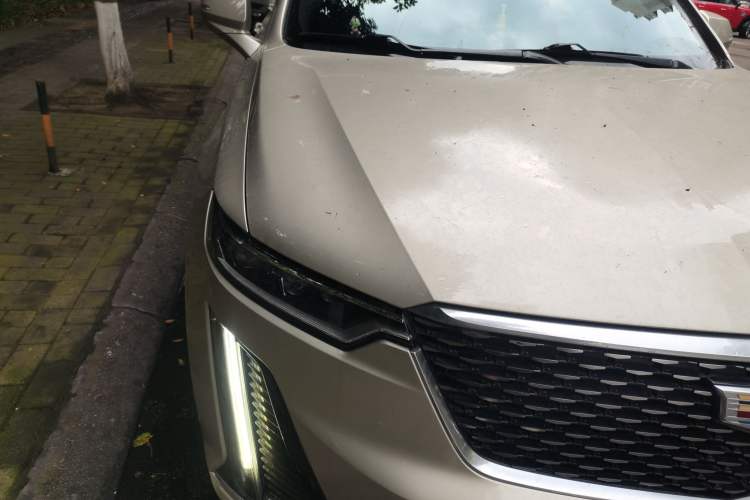 Used Cadillac XT6 2022 2.0T 7-Seater Four-Wheel Drive Luxury Standard Edition Right Front Headlight