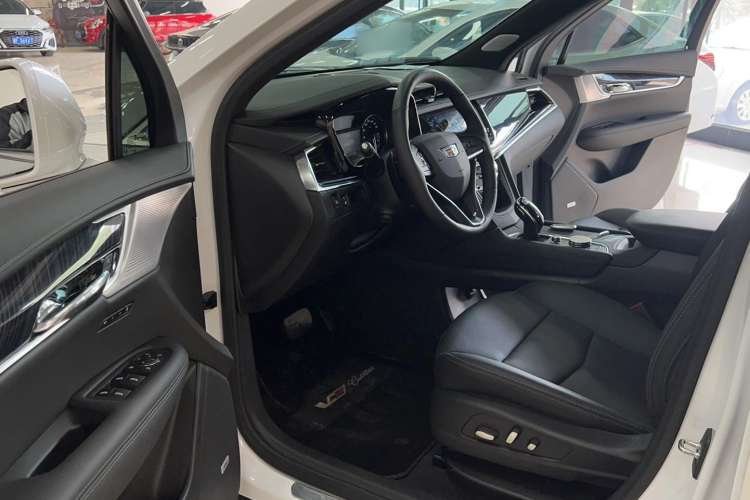 Used Cadillac XT6 2022 2.0T 7-Seater Four-Wheel Drive Luxury Version Driver Seat