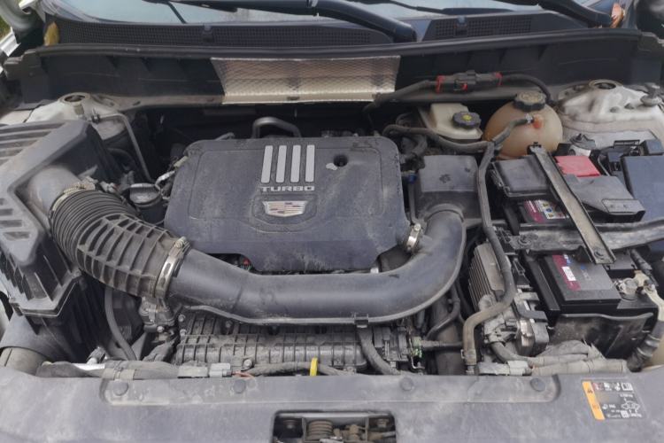 Used Cadillac XT6 2022 2.0T Six-Seater Four-Wheel Drive Luxury Version Engine Bay