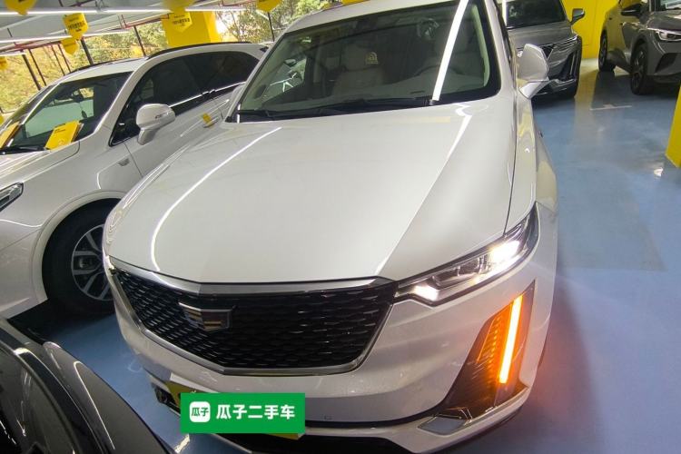 Used Cadillac XT6 2022 2.0T Six-Seater Four-Wheel Drive Luxury Version Exterior 1