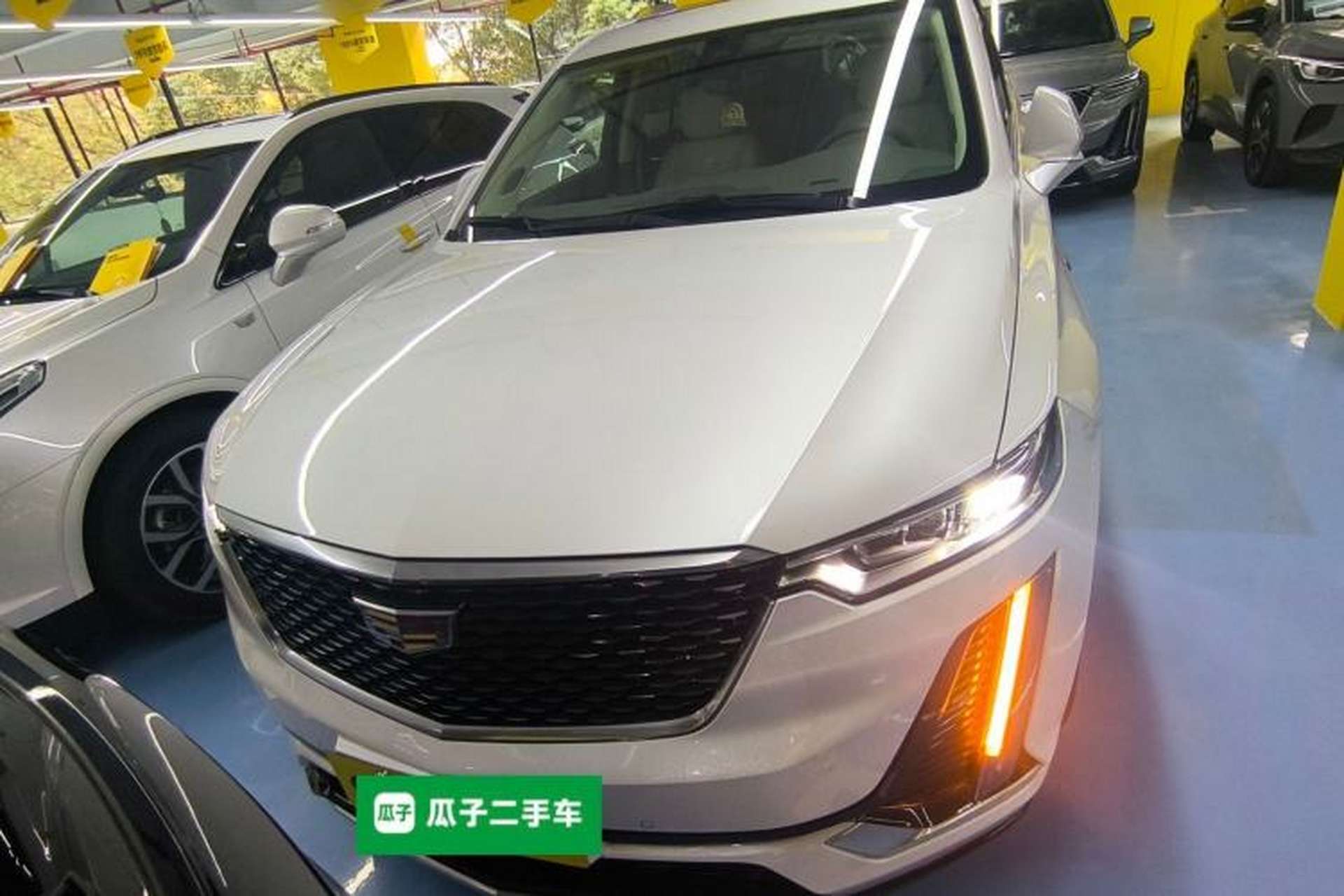 Used Cadillac XT6 2022 2.0T Six-Seater Four-Wheel Drive Luxury Version Exterior 1