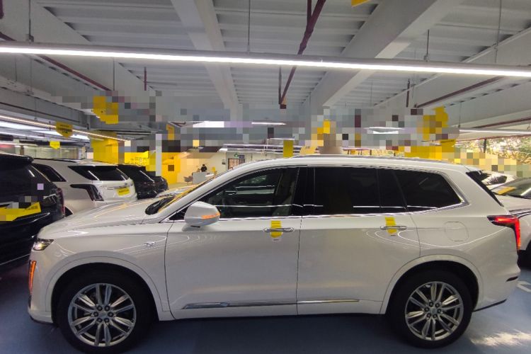 Used Cadillac XT6 2022 2.0T Six-Seater Four-Wheel Drive Luxury Version Exterior 3