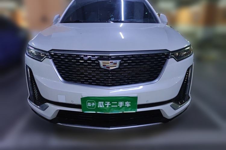 Used Cadillac XT6 2022 2.0T Six-Seater Two-Wheel-Drive Luxury Version Front