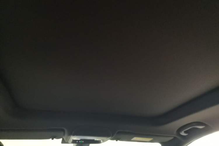 Used Cadillac XT6 2022 2.0T Six-Seater Four-Wheel Drive Luxury Version Headliner