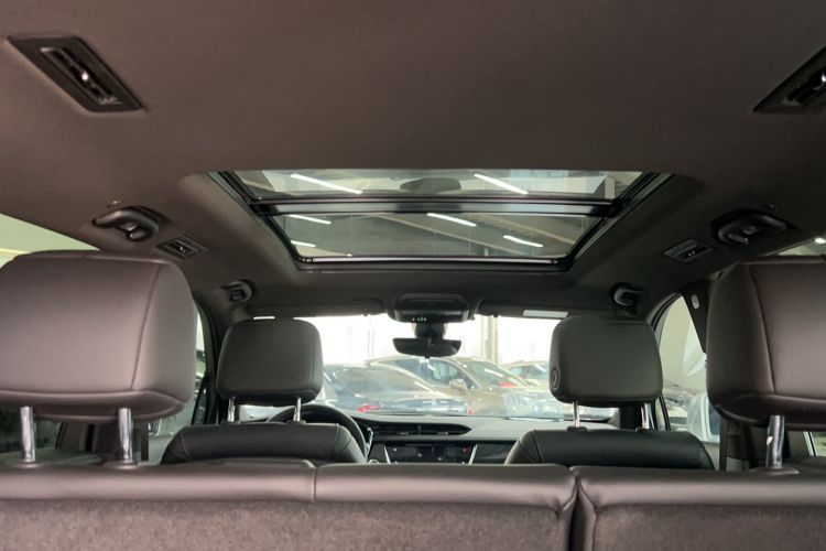 Used Cadillac XT6 2022 2.0T 7-Seater Four-Wheel Drive Luxury Version Headliner