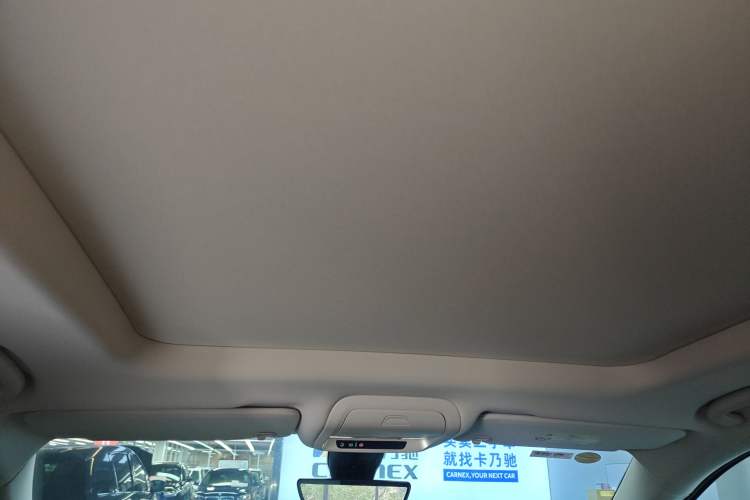 Used Cadillac XT6 2022 2.0T Six-Seater Four-Wheel Drive Luxury Version Headliner