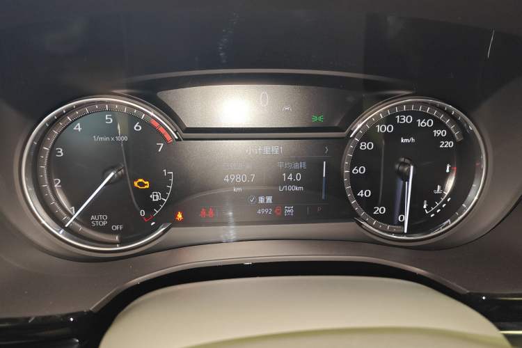 Used Cadillac XT6 2022 2.0T Six-Seater Four-Wheel Drive Luxury Version Instrument Cluster