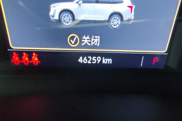 Used Cadillac XT6 2022 2.0T 7-Seater Two-Wheel Drive Luxury Version Odometer Close Up