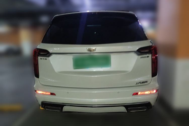 Used Cadillac XT6 2022 2.0T Six-Seater Two-Wheel-Drive Luxury Version Rear