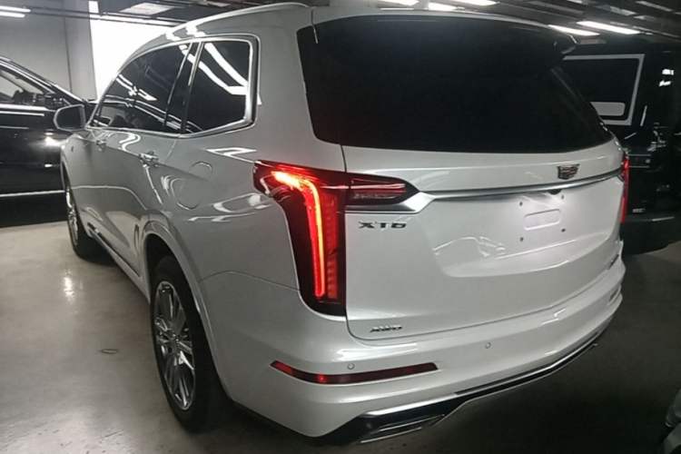 Used Cadillac XT6 2022 2.0T Six-Seater Four-Wheel Drive Luxury Version Rear Left 45 Deg