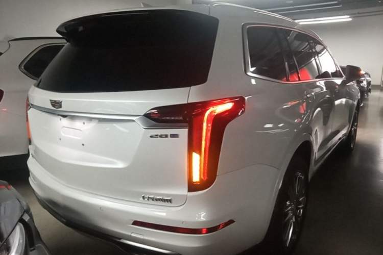 Used Cadillac XT6 2022 2.0T Six-Seater Four-Wheel Drive Luxury Version Rear Right 45 Deg