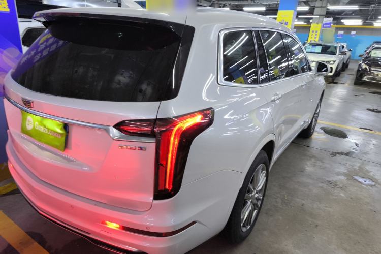 Used Cadillac XT6 2022 2.0T Six-Seater Two-Wheel-Drive Luxury Version Rear Right 45 Deg
