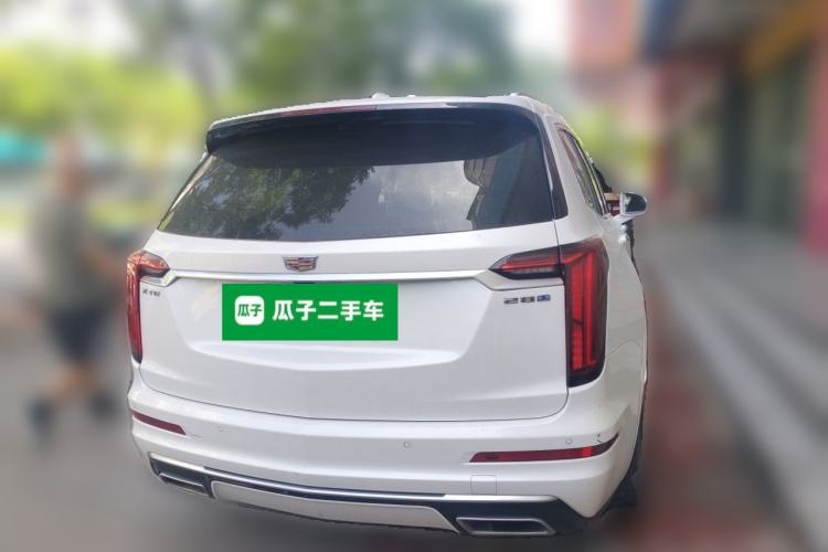 Used Cadillac XT6 2022 2.0T Six-Seater Two-Wheel-Drive Luxury Version Rear