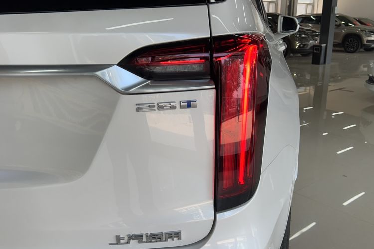 Used Cadillac XT6 2022 2.0T 7-Seater Four-Wheel Drive Luxury Version Right Rear Taillight