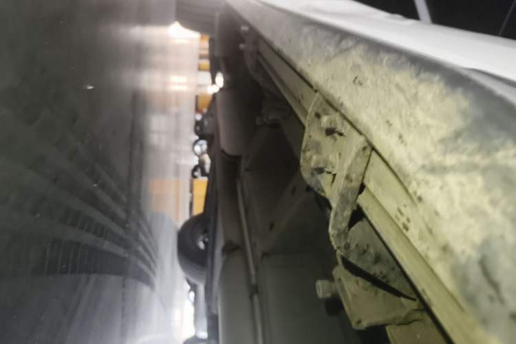 Used Cadillac XT6 2022 2.0T 7-Seater Two-Wheel Drive Luxury Version Right Side Sill