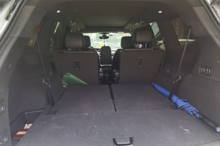 Used Cadillac XT6 2022 2.0T Six-Seater Four-Wheel Drive Luxury Version Trunk
