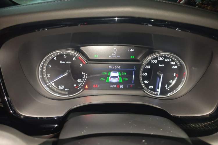 Used Cadillac XT6 2022 2.0T Six-Seater Four-Wheel-Drive Prestige Version Instrument Cluster