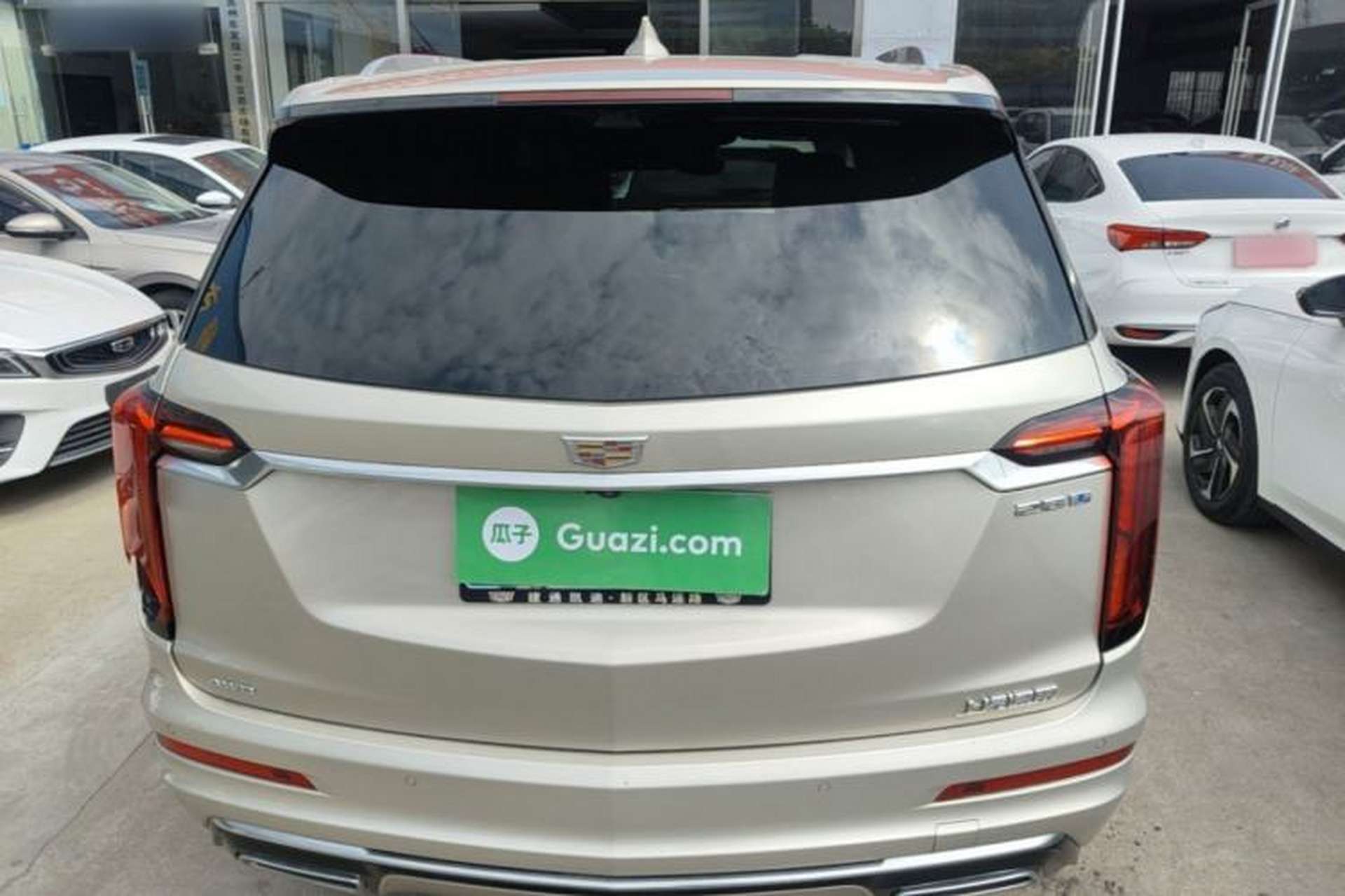 Used Cadillac XT6 2022 2.0T Six-Seater Four-Wheel-Drive Luxury Standard Edition Rear