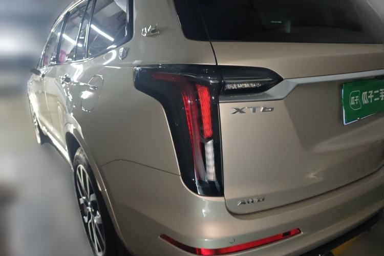 Used Cadillac XT6 2022 2.0T Six-Seater Four-Wheel-Drive Prestige Version Rear Left 45 Deg
