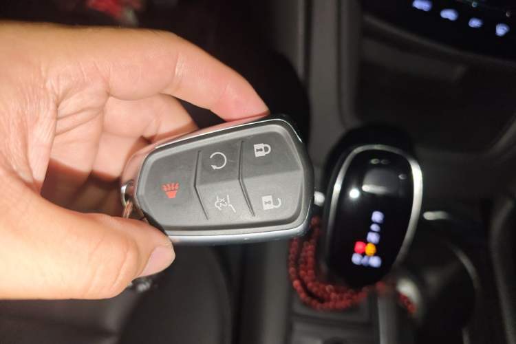 Used Cadillac XT6 2022 2.0T Six-Seater Four-Wheel-Drive Prestige Version Vehicle Key