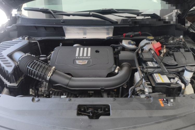 Used Cadillac XT6 2023 2.0T Six-Seater Four-Wheel-Drive Platinum Edition Black Diamond Version Engine Bay