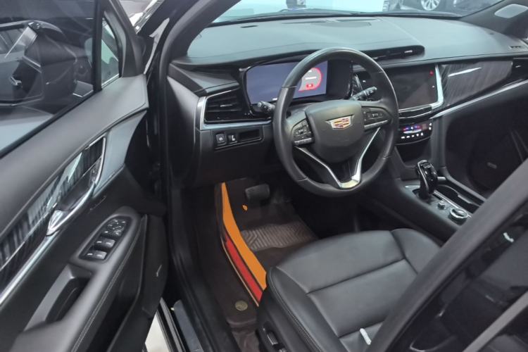 Used Cadillac XT6 2025 2.0T Six-Seater Four-Wheel-Drive Luxury Executive Classic Edition Driver Seat