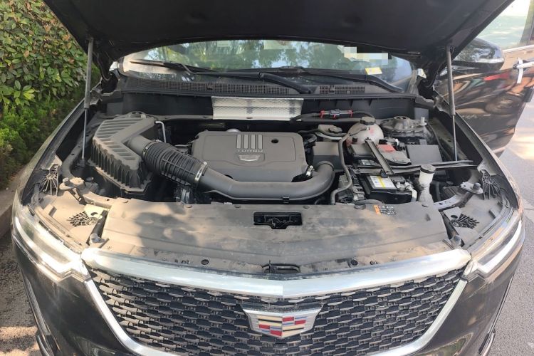 Used Cadillac XT6 2025 2.0T Six-Seater Four-Wheel-Drive Luxury Executive Classic Edition Engine Bay