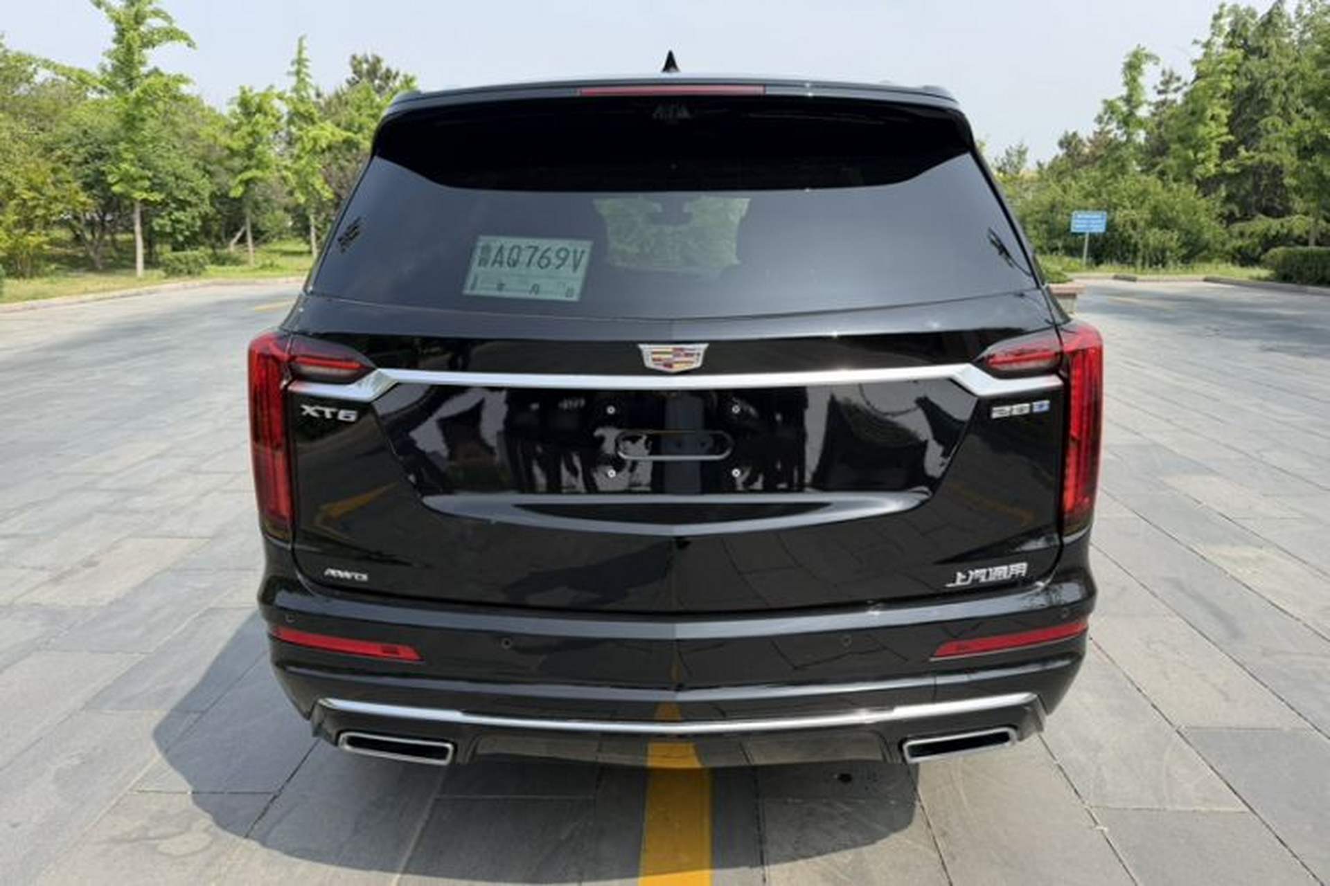 Used Cadillac XT6 2025 2.0T Six-Seater Four-Wheel-Drive Luxury Executive Classic Edition Exterior 2