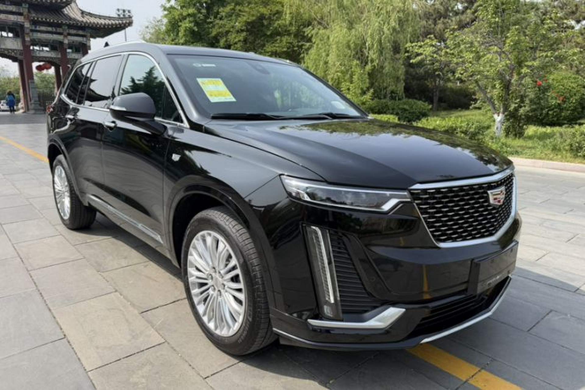 Used Cadillac XT6 2025 2.0T Six-Seater Four-Wheel-Drive Luxury Executive Classic Edition Exterior 6