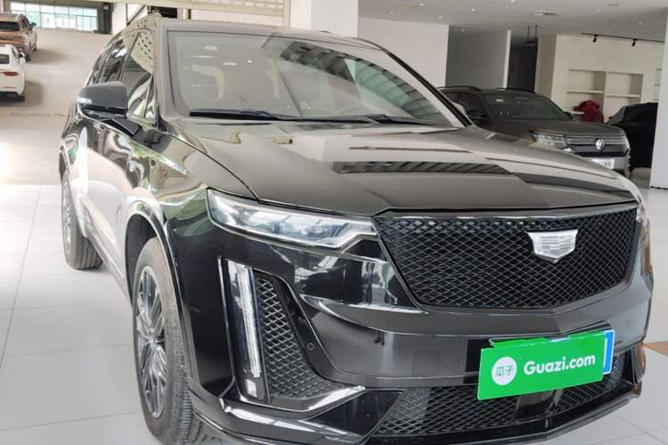 Used Cadillac XT6 2025 2.0T Six-Seater All-Wheel-Drive Prestige Executive Black Label Version Front Right 45 Deg