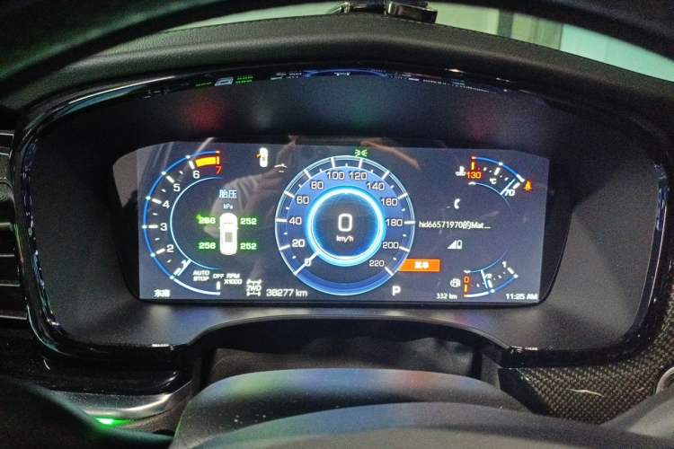Used Cadillac XT6 2025 2.0T Six-Seater All-Wheel-Drive Prestige Executive Black Label Version Instrument Cluster
