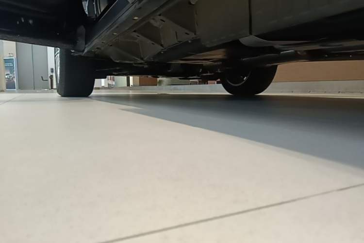 Used Cadillac XT6 2025 2.0T Six-Seater Four-Wheel-Drive Luxury Executive Classic Edition Left Side Sill