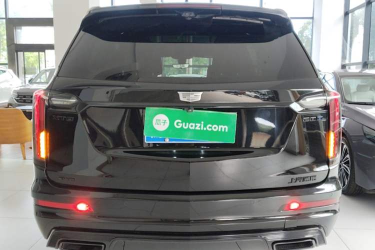 Used Cadillac XT6 2025 2.0T Six-Seater All-Wheel-Drive Prestige Executive Black Label Version Rear