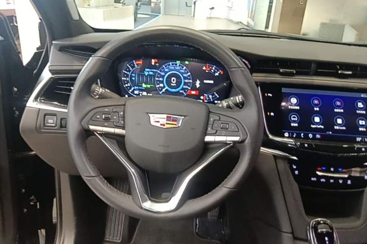 Used Cadillac XT6 2025 2.0T Six-Seater Four-Wheel-Drive Luxury Executive Classic Edition Steering Wheel