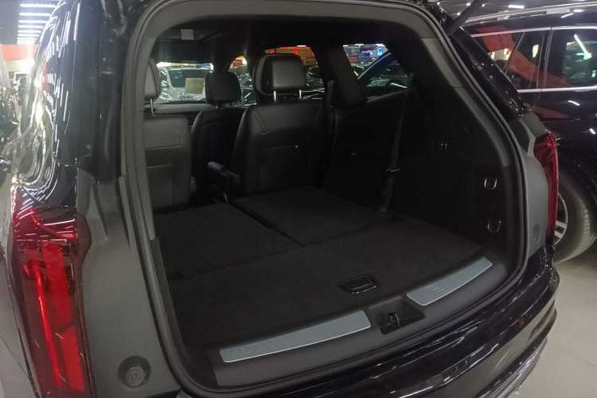 Used Cadillac XT6 2025 2.0T Six-Seater Four-Wheel-Drive Luxury Executive Classic Edition Trunk