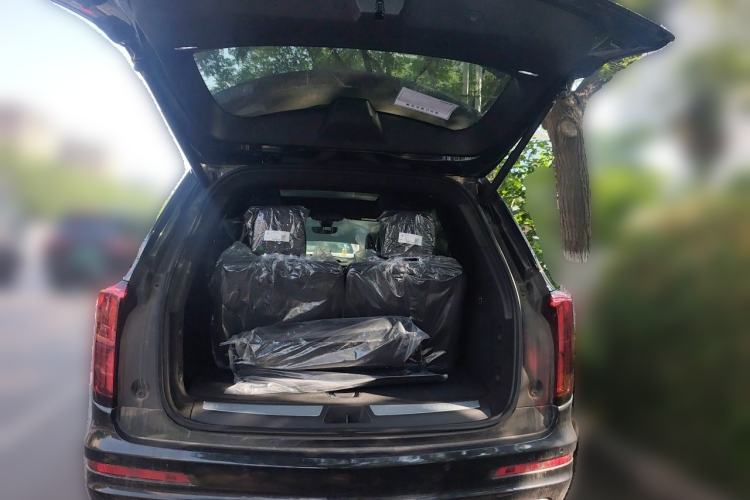 Used Cadillac XT6 2025 2.0T Six-Seater Four-Wheel-Drive Luxury Executive Classic Edition Trunk