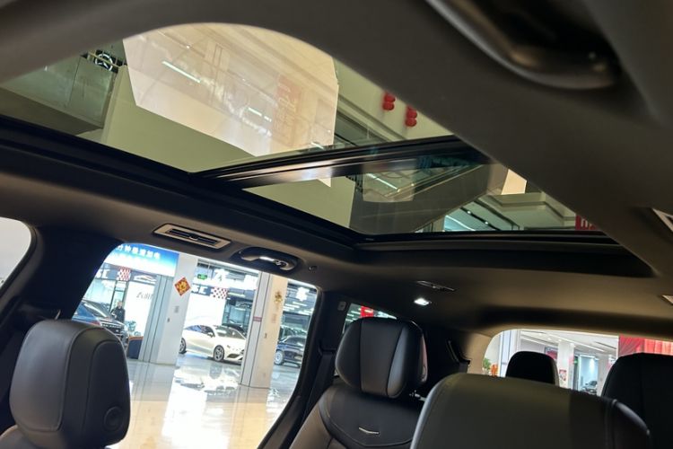 Used Cadillac XT6 2025 2.0T Six-Seater Four-Wheel-Drive Luxury Executive Classic Edition Headliner