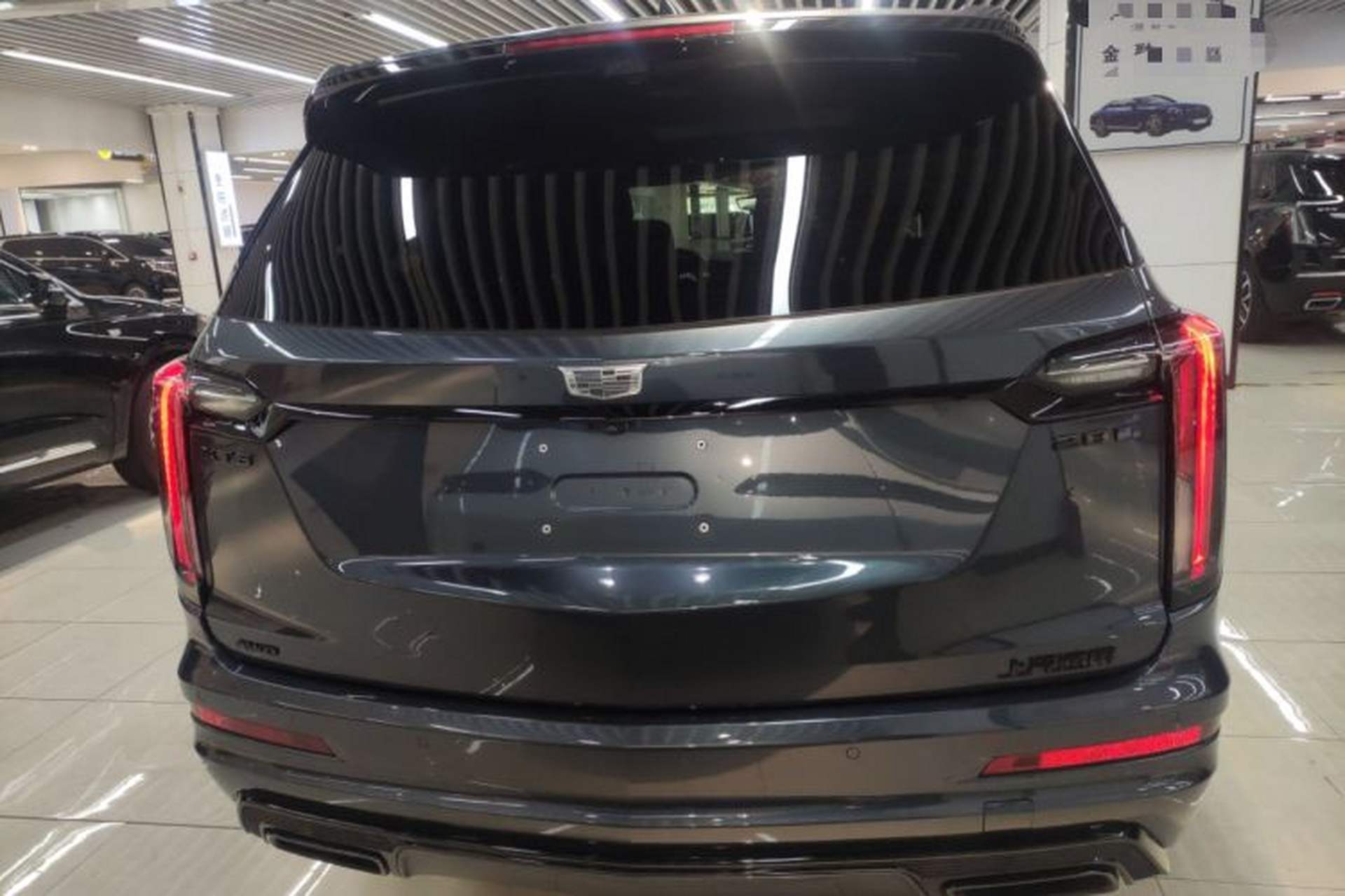 Used Cadillac XT6 2025 2.0T Six-Seater All-Wheel-Drive Prestige Executive Black Label Version Rear