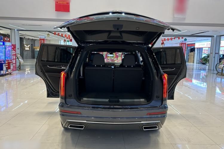 Used Cadillac XT6 2025 2.0T Six-Seater Four-Wheel-Drive Luxury Executive Classic Edition Trunk