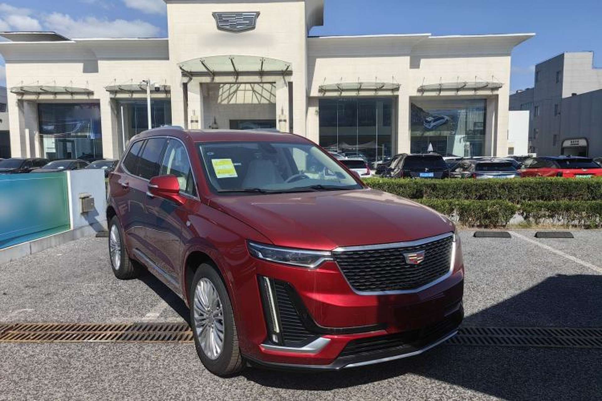 Used Cadillac XT6 2025 2.0T Six-Seater Four-Wheel-Drive Luxury Executive Classic Edition Exterior 1