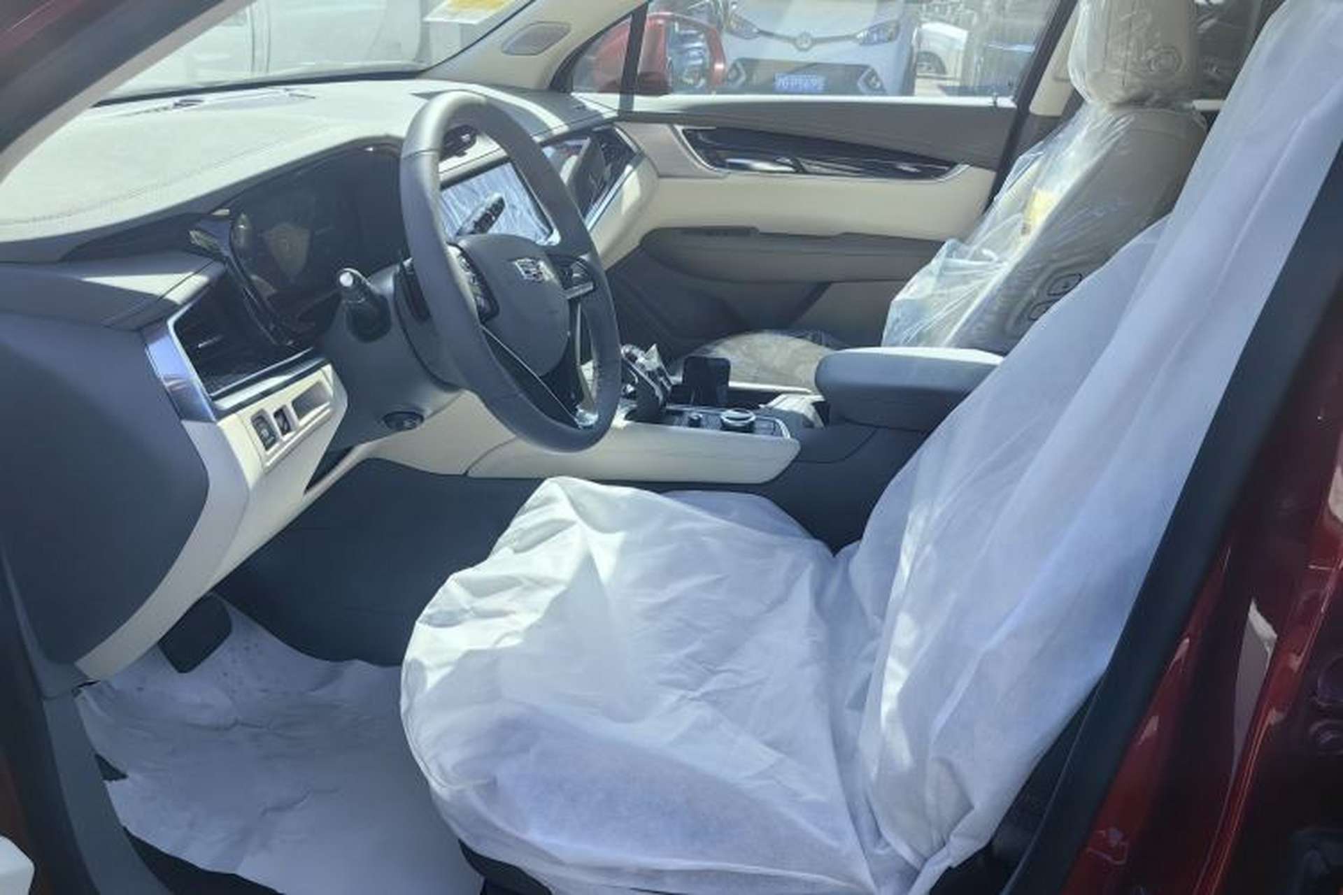Used Cadillac XT6 2025 2.0T Six-Seater Four-Wheel-Drive Luxury Executive Classic Edition Interior 3