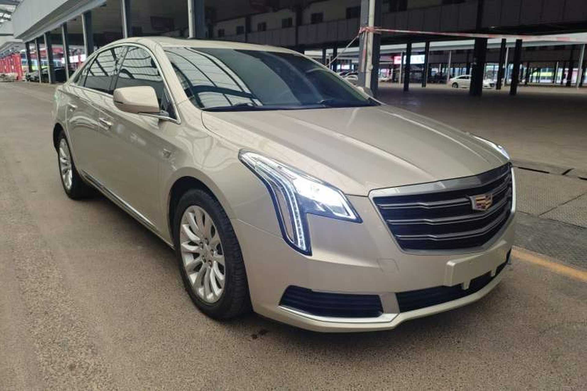Used Cadillac XTS 2018 28T Tech Edition Front Right 45 Deg