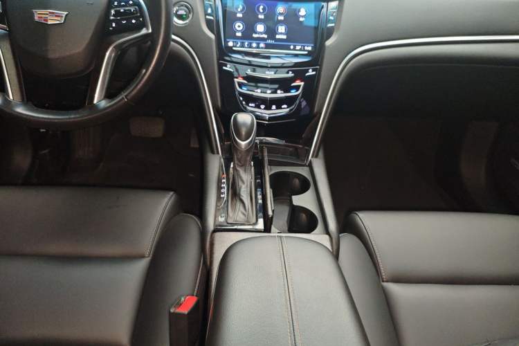 Used Cadillac XTS 2018 28T Tech Edition Gear Lever
