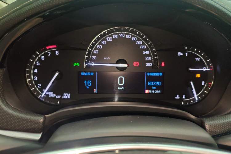 Used Cadillac XTS 2018 28T Tech Edition Instrument Cluster