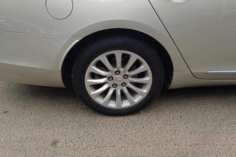 Used Cadillac XTS 2018 28T Tech Edition Right Rear Wheel Hub