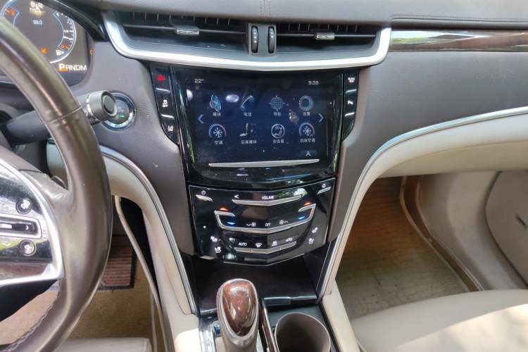 Used Cadillac XTS 2013 36S Platinum Edition Audio And AC Panel