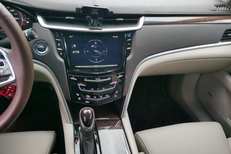 Used Cadillac XTS 2013 36S Platinum Edition Audio And AC Panel