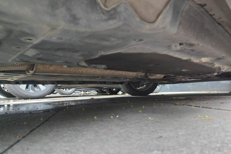 Used Cadillac XTS 2013 28T Elite Edition Chassis Front