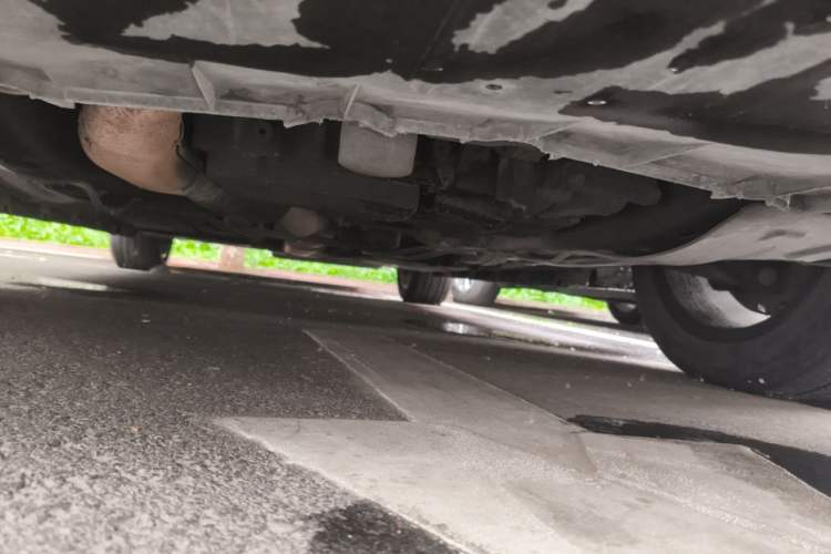 Used Cadillac XTS 2013 28T Luxury Model Chassis Front